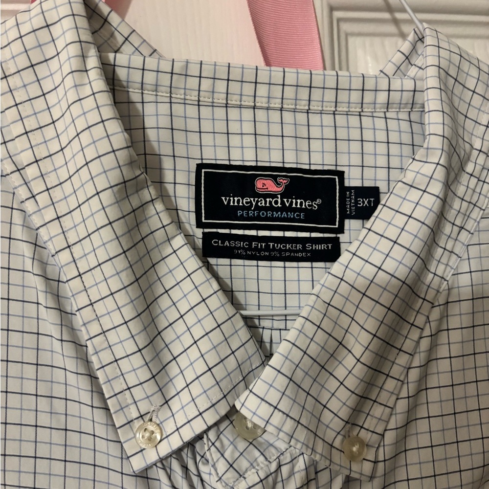 Vineyard Vines Light blue and navy checkered collared shirt. NO RETURNS